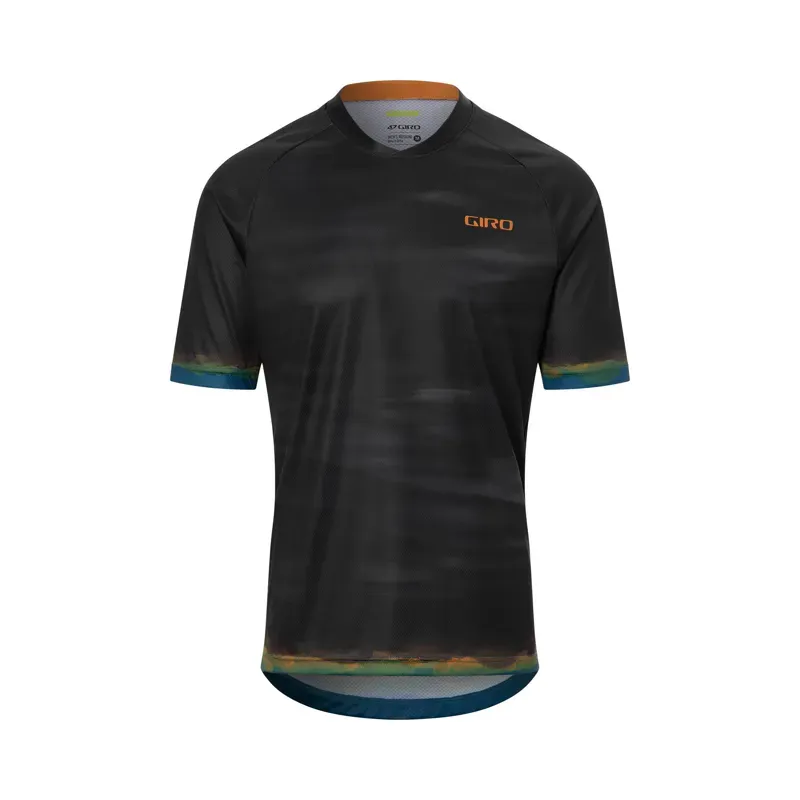 Giro Roust Short Sleeve MTB Jersey in Black