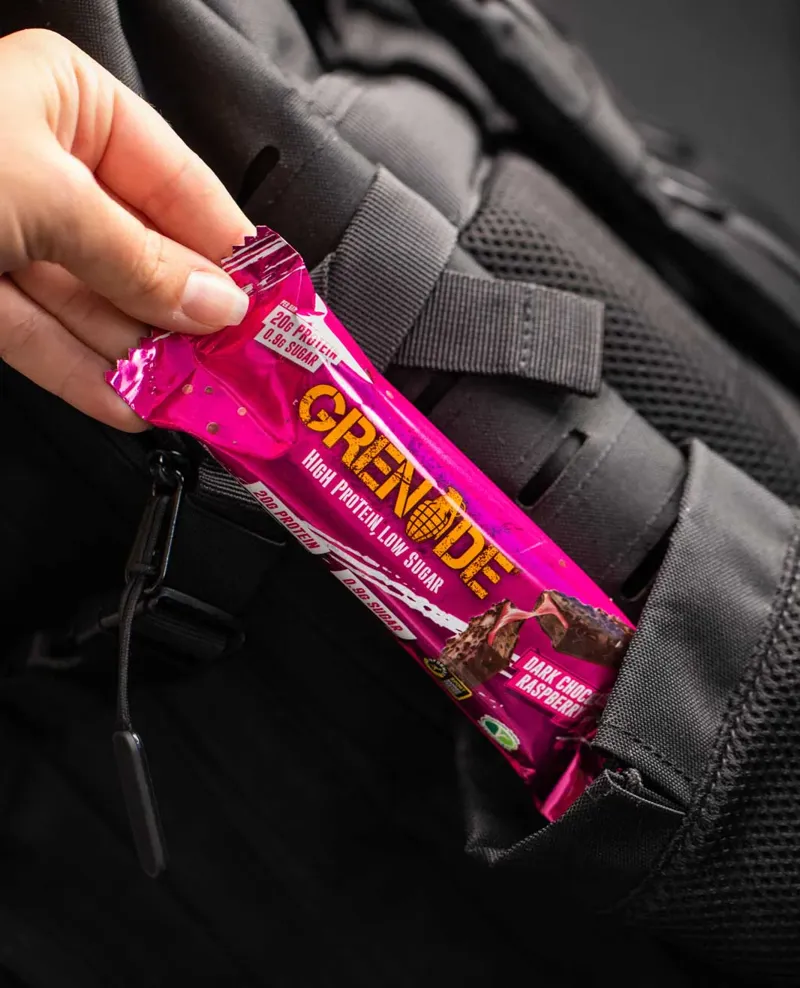 Grenade Bar - 1 x 60g Bar - Dark Chocolate Raspberry