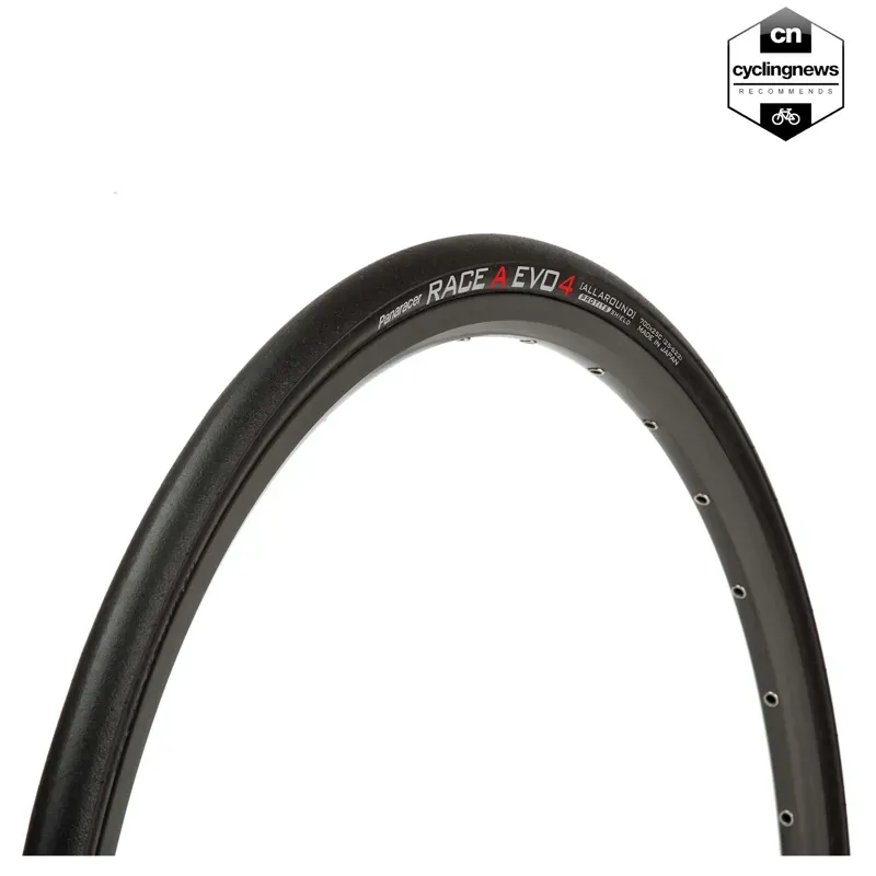 Panaracer Race A Evo 4 Folding Road Tyre: BLACK/BLACK 700x28c