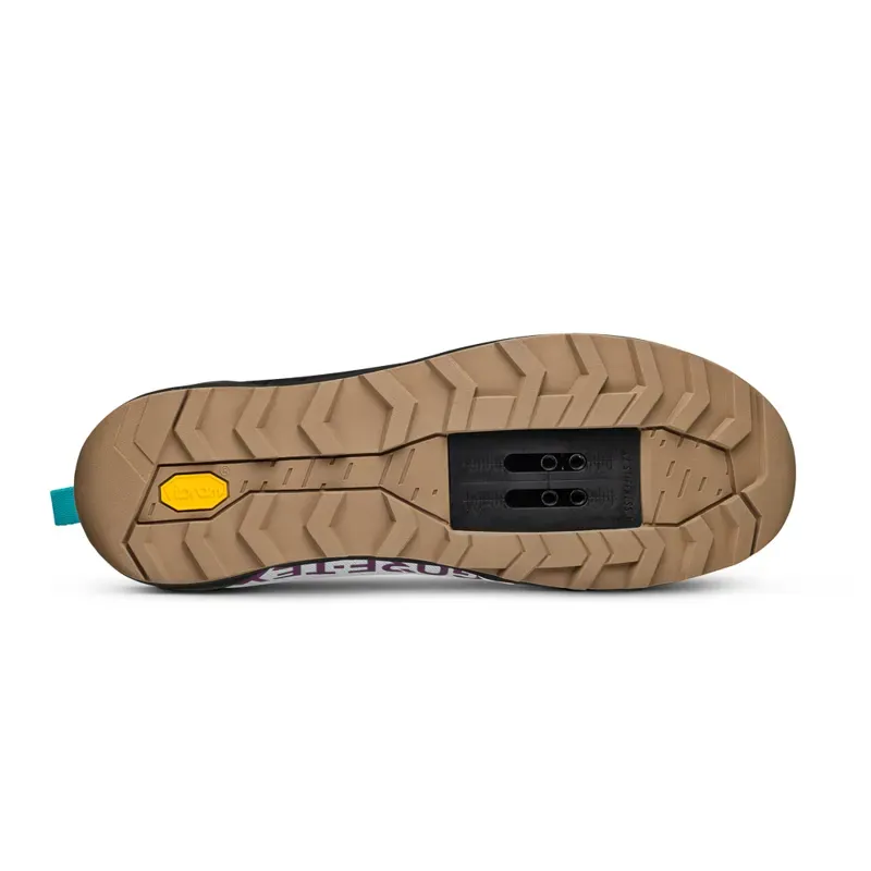 Fizik Terra Ergolace GTX Clip Shoes In Ice/Grey-2